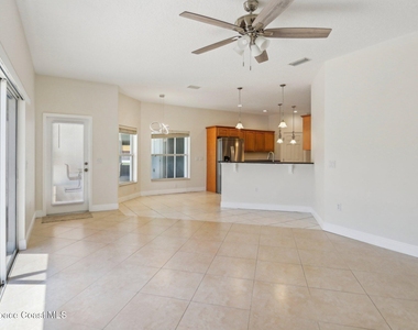 929 Hialeah Street - Photo Thumbnail 11