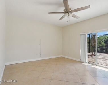 929 Hialeah Street - Photo Thumbnail 12