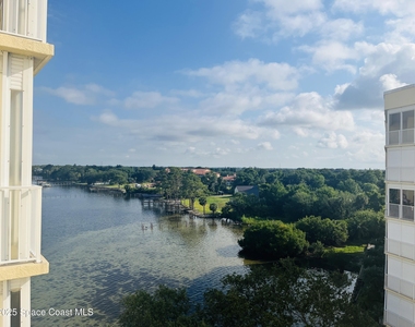 490 Sail Lane - Photo Thumbnail 18
