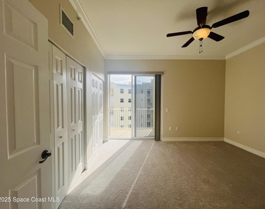 490 Sail Lane - Photo Thumbnail 16