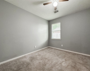 6810 Summer Bridge Lane - Photo Thumbnail 25