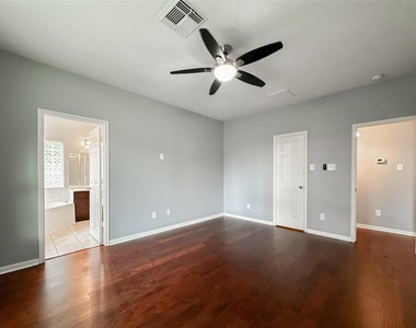 6810 Summer Bridge Lane - Photo Thumbnail 20