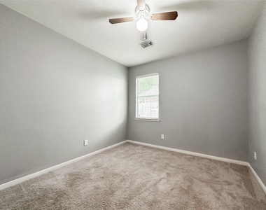 6810 Summer Bridge Lane - Photo Thumbnail 24