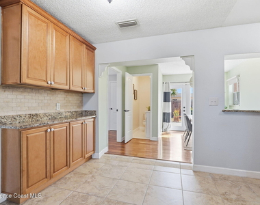 705 Pelican Drive - Photo Thumbnail 6