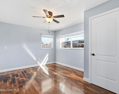 705 Pelican Drive - Photo Thumbnail 15