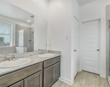 2734 Pheasant Hill Court - Photo Thumbnail 17