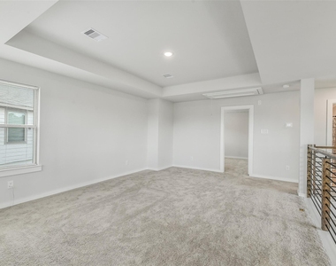 2734 Pheasant Hill Court - Photo Thumbnail 21