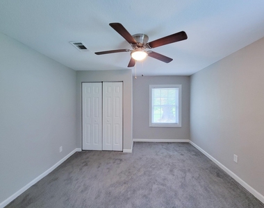 5606 Willow Glen Drive - Photo Thumbnail 21