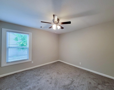 5606 Willow Glen Drive - Photo Thumbnail 23