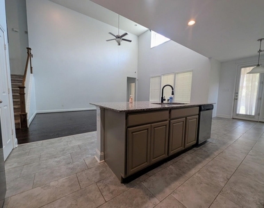 8343 Sedona Ridge Drive - Photo Thumbnail 5