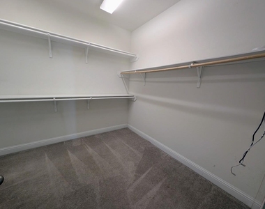 8343 Sedona Ridge Drive - Photo Thumbnail 11