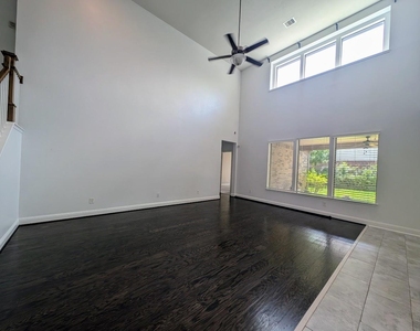 8343 Sedona Ridge Drive - Photo Thumbnail 6