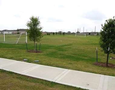 7839 Murciana Drive - Photo Thumbnail 22