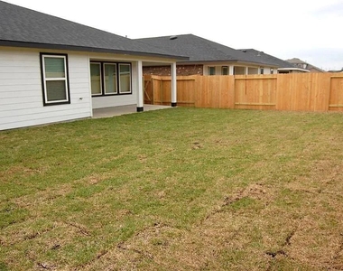 7839 Murciana Drive - Photo Thumbnail 16