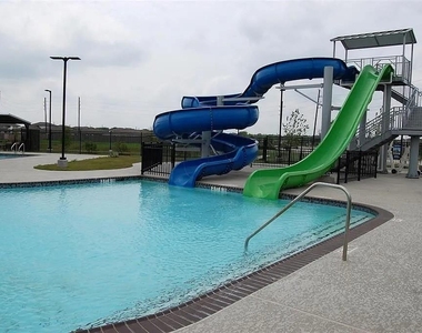 7839 Murciana Drive - Photo Thumbnail 19