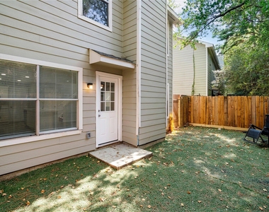38 N Walden Elms S - Photo Thumbnail 23