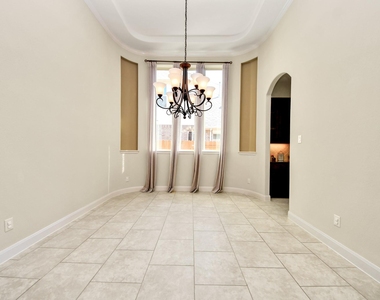 17307 Pentland Court - Photo Thumbnail 14