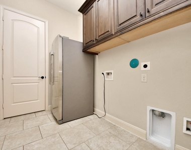 17307 Pentland Court - Photo Thumbnail 34