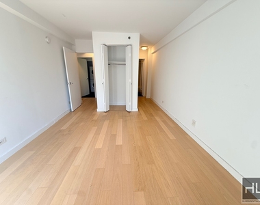East 39th Street - Photo Thumbnail 7