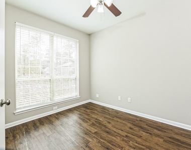 1966 Briar Grove Drive - Photo Thumbnail 11