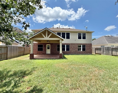1810 Katlyn Lane - Photo Thumbnail 44