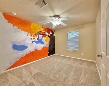 1810 Katlyn Lane - Photo Thumbnail 40