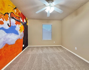 1810 Katlyn Lane - Photo Thumbnail 41