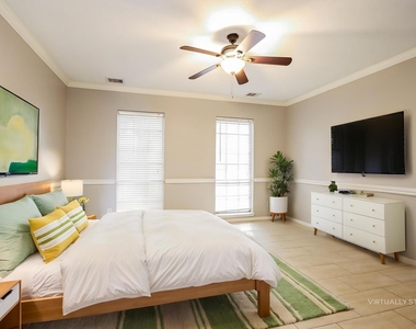 18222 Noble Forest Drive - Photo Thumbnail 9