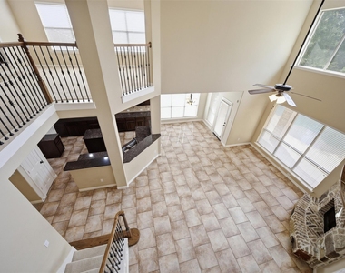 63 Vershire Circle - Photo Thumbnail 19