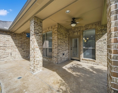 63 Vershire Circle - Photo Thumbnail 21