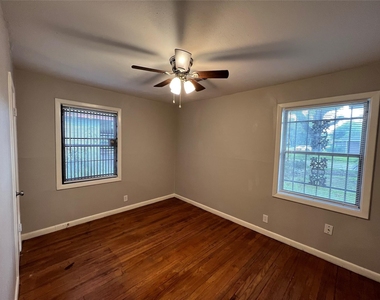 3409 Bacon Street - Photo Thumbnail 7