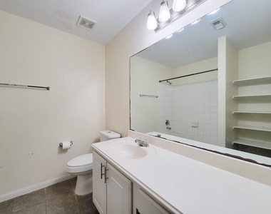 12835 Regal Oaks Bend Lane - Photo Thumbnail 22