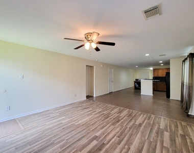 12835 Regal Oaks Bend Lane - Photo Thumbnail 18