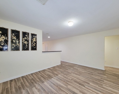 12835 Regal Oaks Bend Lane - Photo Thumbnail 4