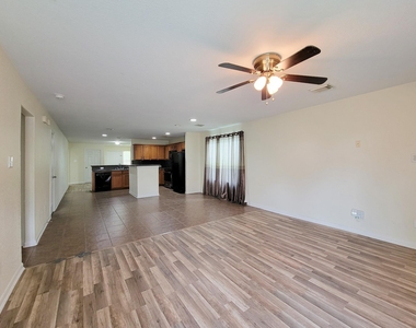 12835 Regal Oaks Bend Lane - Photo Thumbnail 19