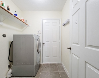 12835 Regal Oaks Bend Lane - Photo Thumbnail 33