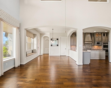 4330 Cobalt Cross Street - Photo Thumbnail 25