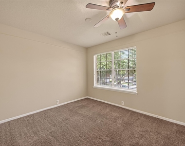 19710 Twin Canyon Court - Photo Thumbnail 16