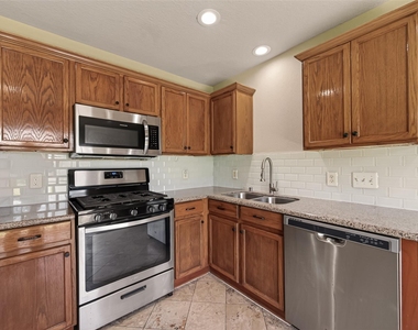 19710 Twin Canyon Court - Photo Thumbnail 13