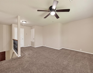19710 Twin Canyon Court - Photo Thumbnail 22
