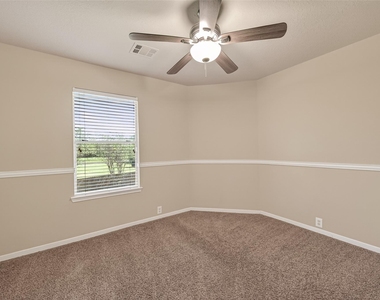 19710 Twin Canyon Court - Photo Thumbnail 18