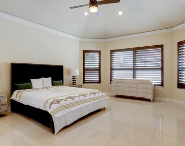14202 Teal Cove Lane - Photo Thumbnail 27