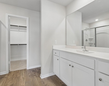1604 Jean Meadow Drive - Photo Thumbnail 10