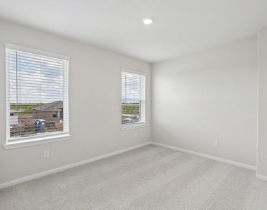 1604 Jean Meadow Drive - Photo Thumbnail 17