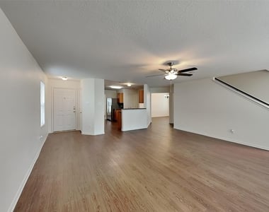 3631 Barkers Crossing Avenue - Photo Thumbnail 6