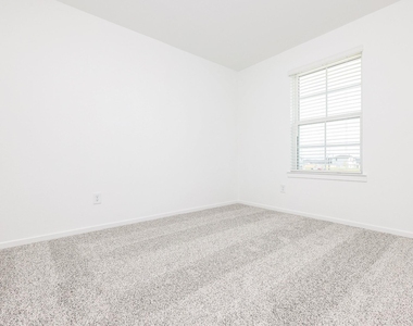 1506 Shimmering Ocean Way - Photo Thumbnail 34
