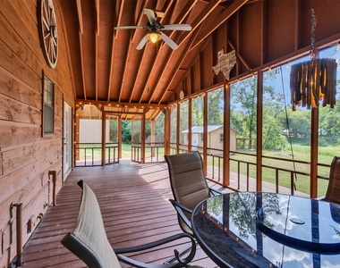 18085 Lake Drive E - Photo Thumbnail 20