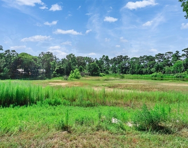 18085 Lake Drive E - Photo Thumbnail 35