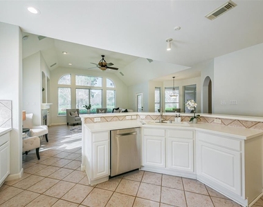 3603 E Cedar Hollow Drive - Photo Thumbnail 22