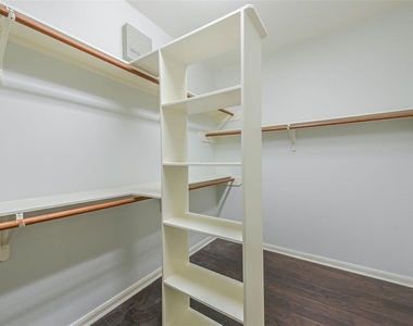 3603 E Cedar Hollow Drive - Photo Thumbnail 26